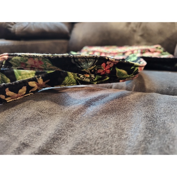 VERA BRADLEY Botanica Floral Retired Pattern Shoulder Bag Very Nice - Picture 5 of 7